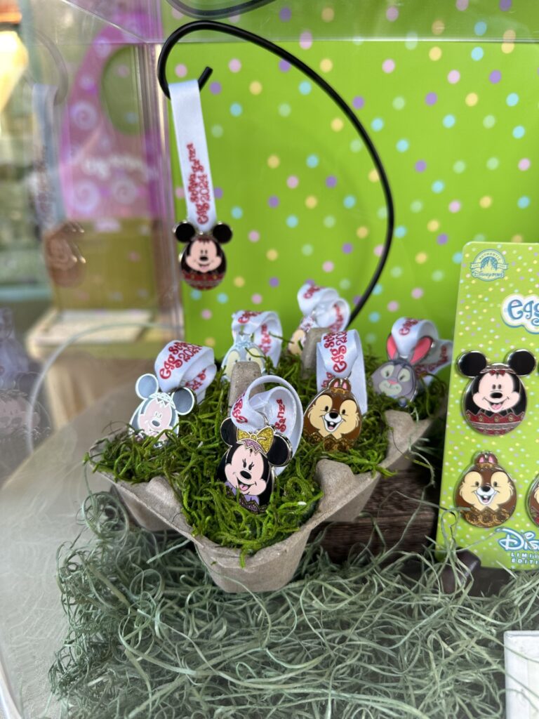 Guide to Disneyland's Eggstravaganza Scavenger Hunt 5 prizes