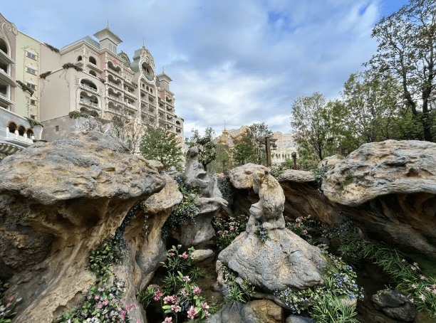 Characters you can see in the Fantasy Springs Rockwork 7 alice