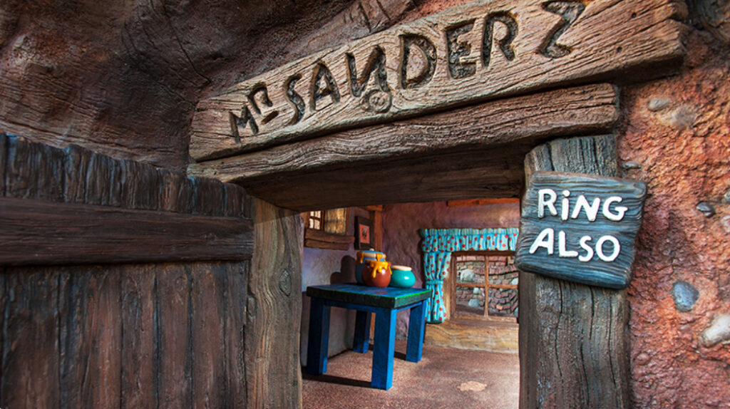 A Blast from the Past: 10 Rare Photos Celebrating 25 Years of the Honey-Loving Disney Pooh Ride! 6 Disney Pooh Ride