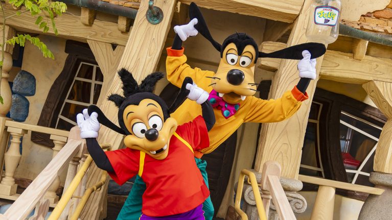 Ways to Celebrate D23 Day at Disneyland 2 max goof