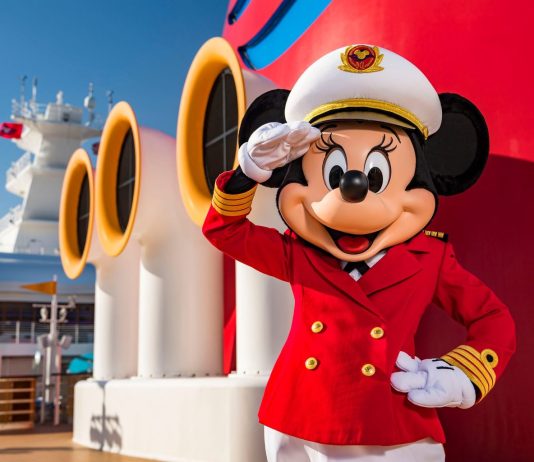 Captain Minnie 1 1 1536x1024
