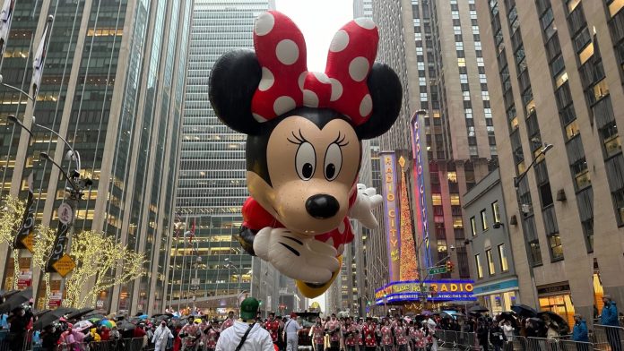 Minnie Mouse Balloon
