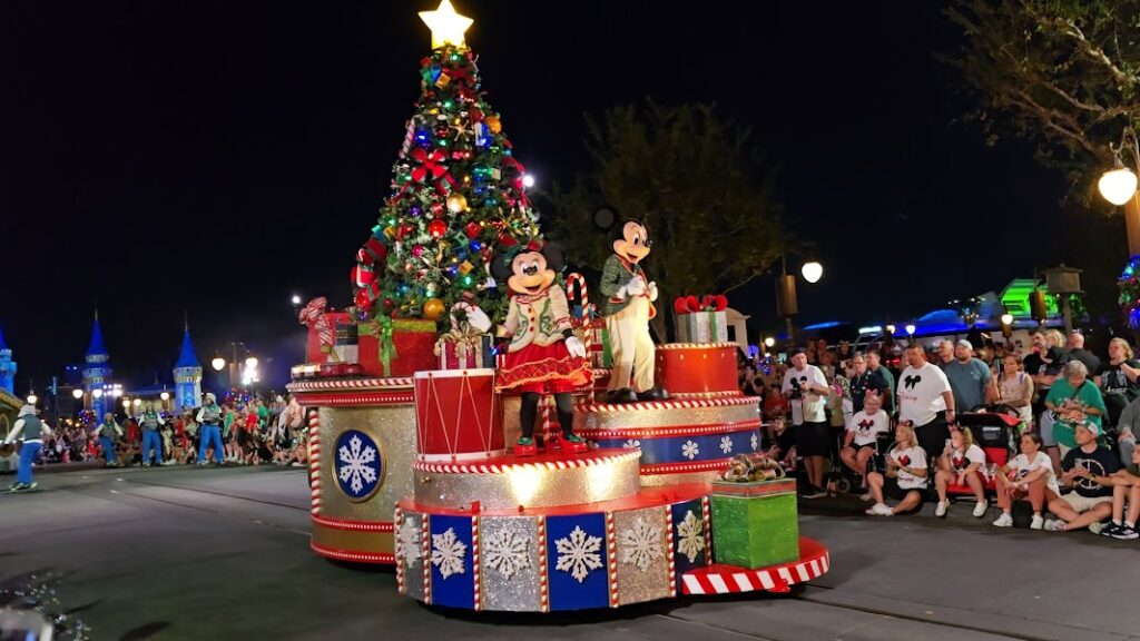 A Magical Night at Mickey's Very Merry Christmas Party 21 mickey