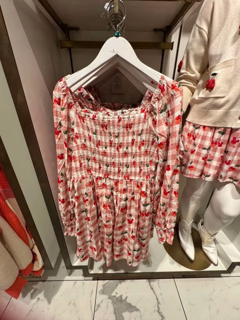 Minnie Mouse Cherries Collection