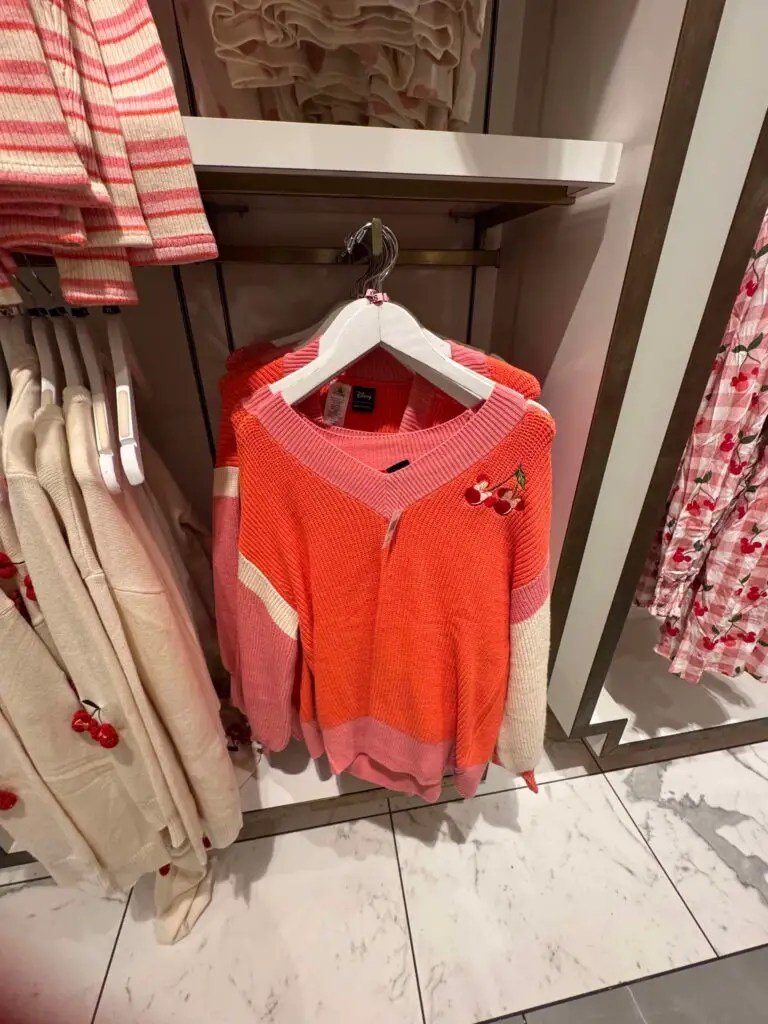 Minnie Mouse Cherries Collection