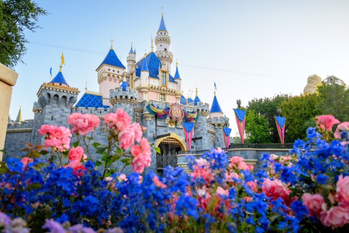 Disneyland Resort 70th Celebration Begins May 16, 2025 – Décor
