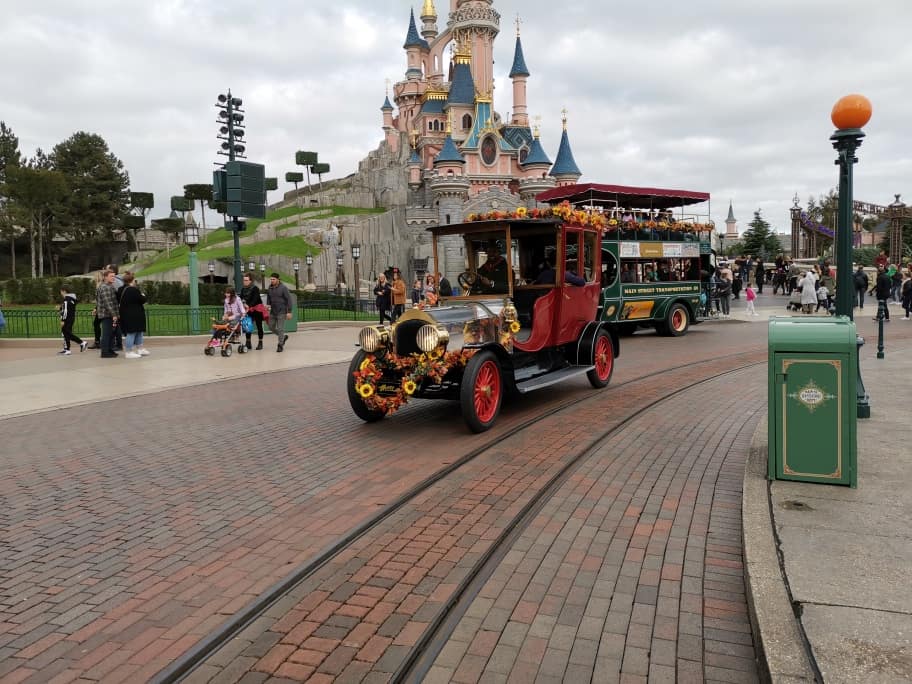 Halloween im Disneyland