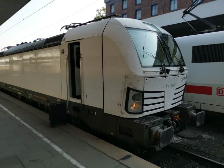 Alpen-Sylt Nachtexpress Frühstück