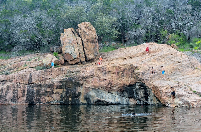 Devil's Waterhole Inks Lake State Park_cliff jumping_Two Worlds Treasures