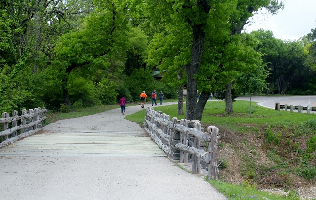 Passed the Camp Creek Bridge on our hiking at Cleburne State Park, Texas.