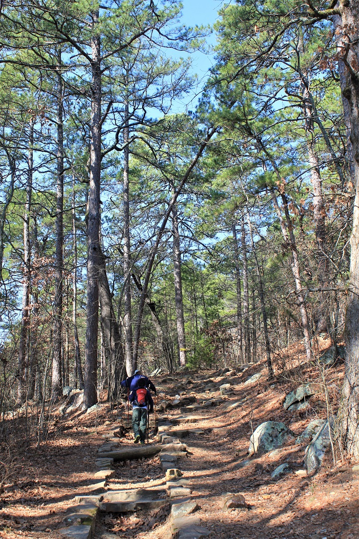 Robbers Cave State Park - Cave Trail - beginning