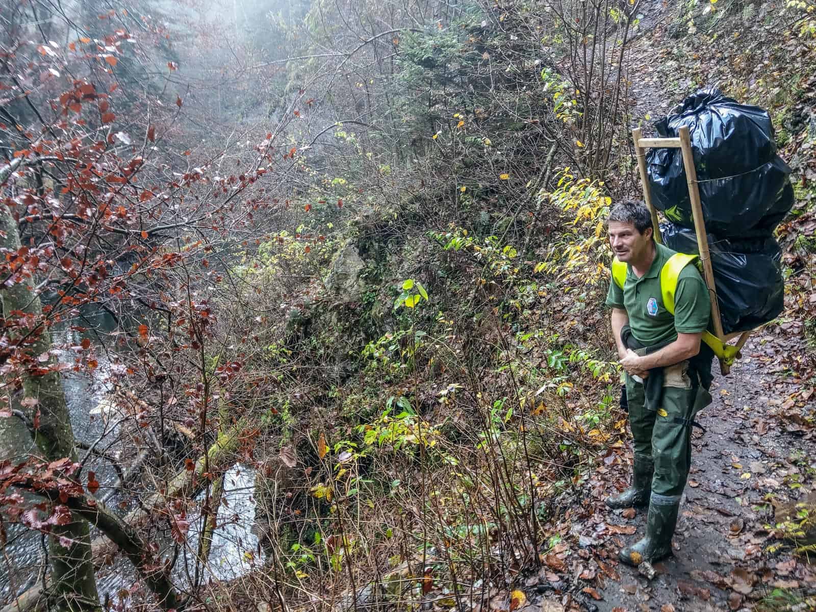CEW Cleaning up Slovenysky Raj-30285.jpg - European Wilderness Society  - CC NonCommercial-NoDerivates 4.0 International