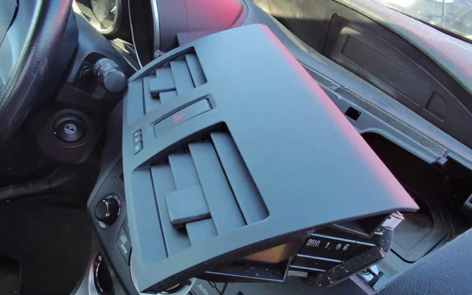 CAN-B Autoradio Adapter für Fahrzeugdiagnose und Verbindung, geeignet für verschiedene Modelle.