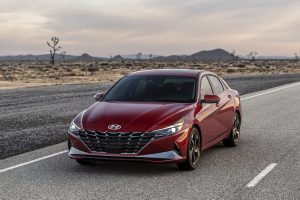 Hyundai Elantra 4
