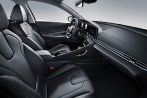 Hyundai FEATURE_LEATHER_BLACK