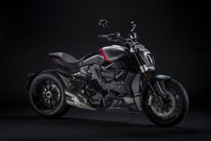 1- DUCATI_XDIAVEL_BLACK_STAR