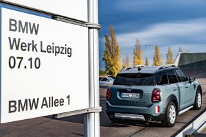 1- P90408926_highRes_mini-cooper-s-countr