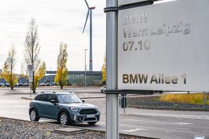 4- P90408931_highRes_mini-cooper-s-countr