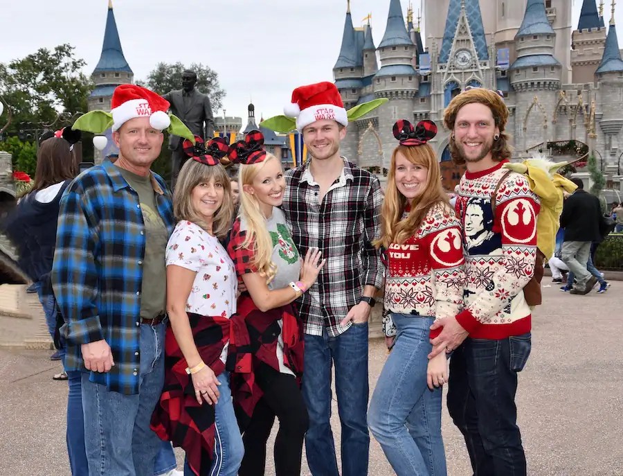 Top 7 Disney Parks Holiday Photo Tips 6 IMG 5103
