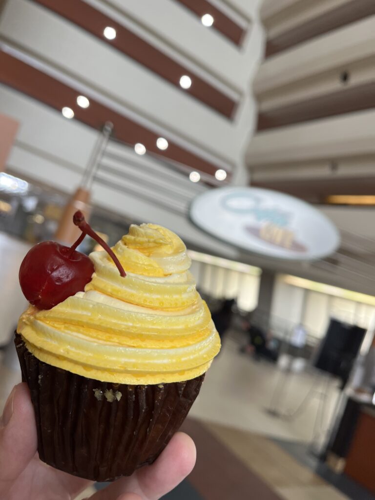 Five Reasons We Love The Contemporary Resort 8 Dole whip cake