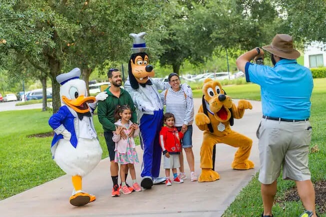 6 Ways To Celebrate Disney100 at Disney World! 6 Disney100