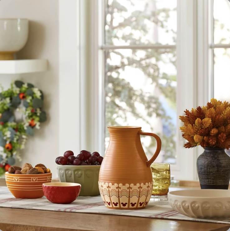 Magical Disney Holiday Decor You Need For Your Home! 15 Disney Holiday Decor