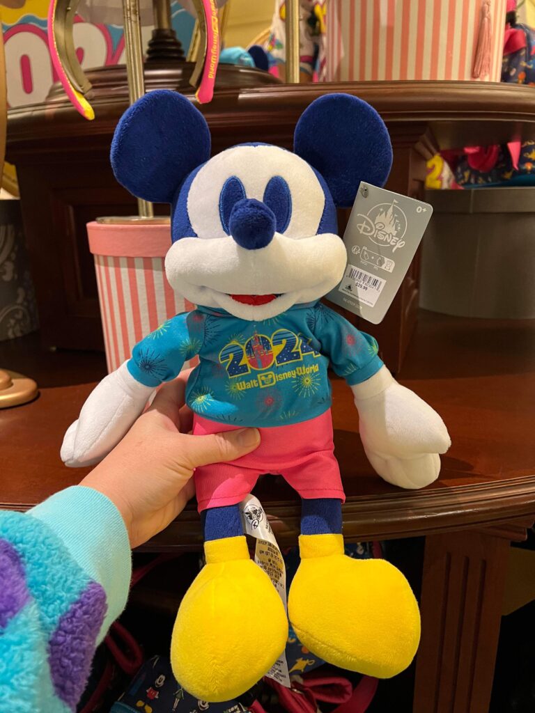 New 2024 Disney World Collection To Welcome The New Year! 23 2024 Disney World Collection