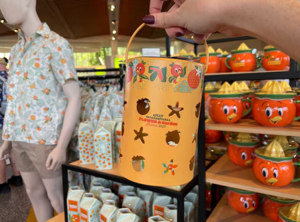 5 Places To Spot The Orange Bird During The Flower And Garden Festival At Epcot! 13 Orange Bird