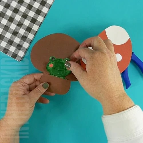 paper mushroom craft for kids step 8