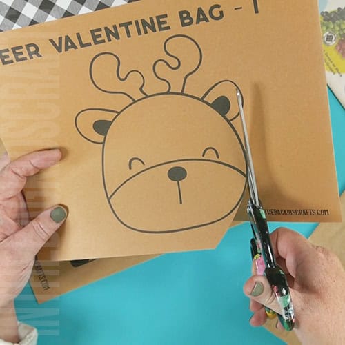 Cut out the deer craft template 