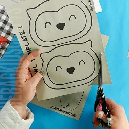 Owl Craft for Kids made from a paper lunch bag and construction paper step 1 owl craft template 