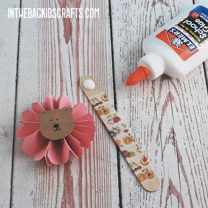 MAKE A BOOKMARK STEP 8