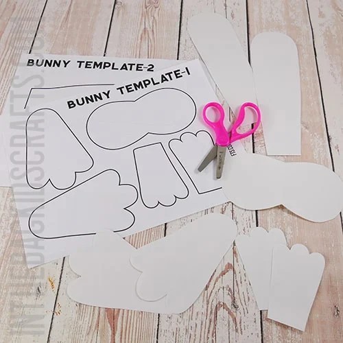 PAPER PLATE BUNNY CRAFT STEP 2