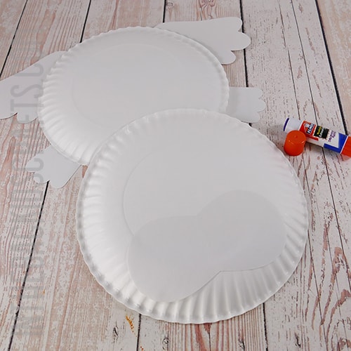 PAPER PLATE BUNNY CRAFT STEP 3
