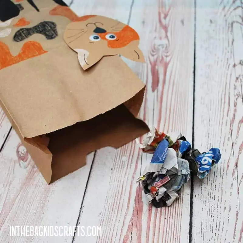 PAPER CAT CRAFT STEP 6