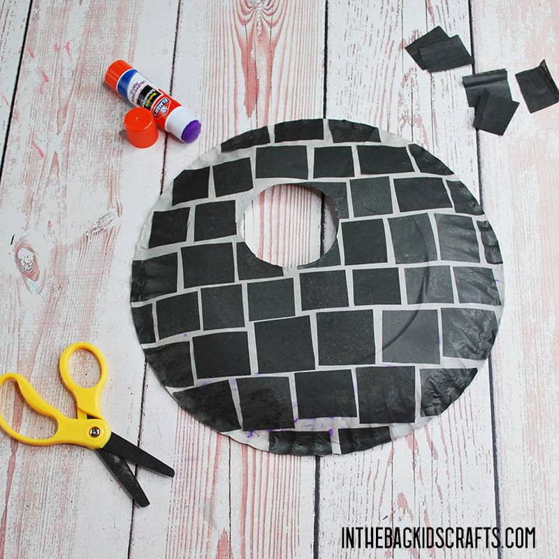 STAR WARS PAPER CRAFT STEP 4