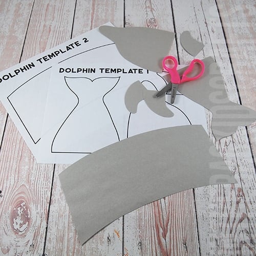 Easy Dolphin Craft STep 1