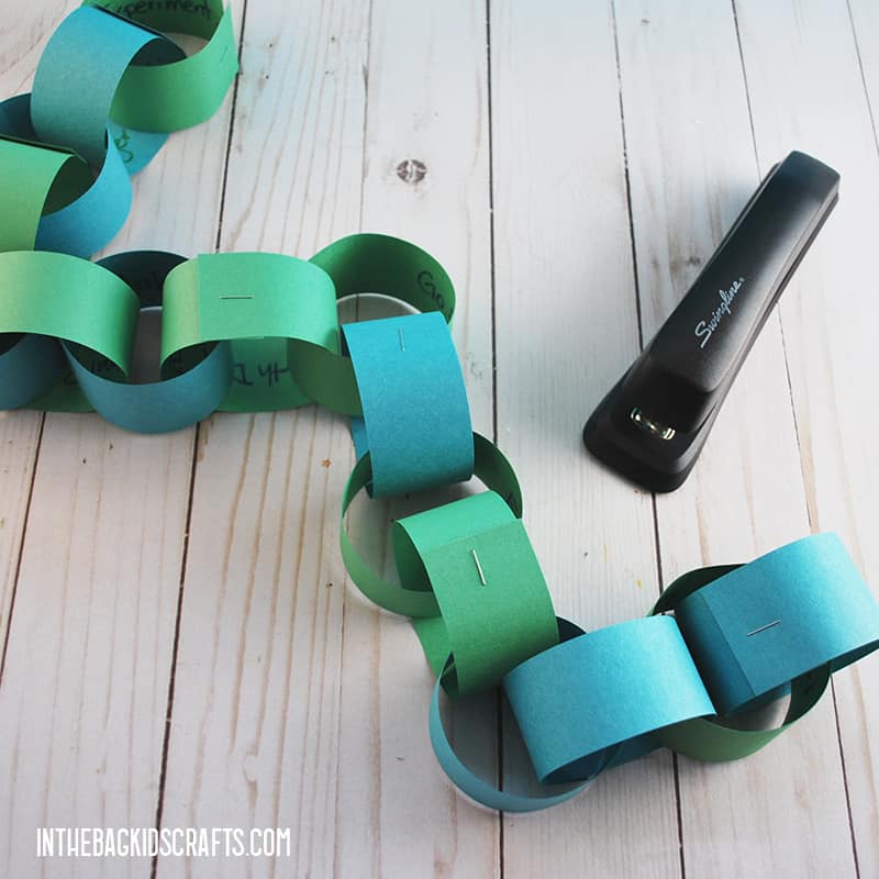EARTH DAY ACTIVITIES PAPER CHAIN STEP 3