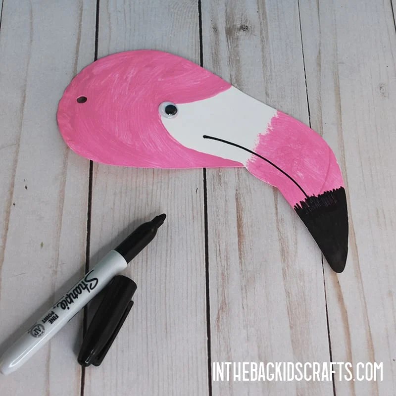 FLAMINGO PAPER PLATE CRAFT STEP 9