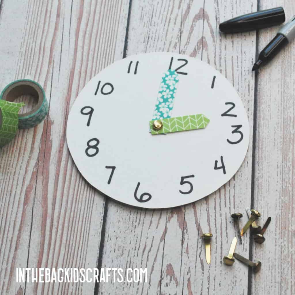 EASY TELLING TIME CRAFT STEP 3