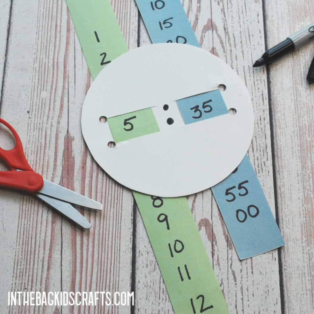 EASY TELLING TIME CRAFT STEP 2