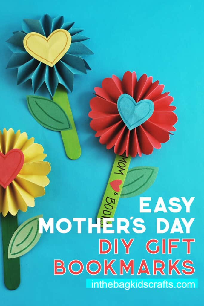 BOOKMARK FLOWER DESIGN