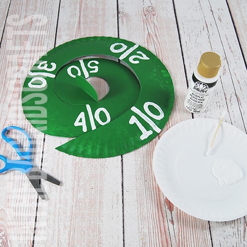 Football decoration paper plate mobile step 3