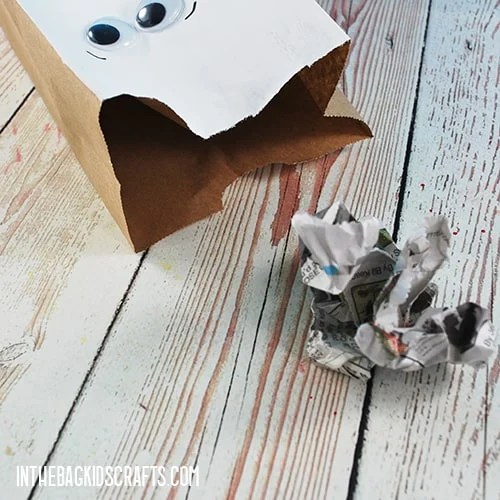 HALLOWEEN ACTIVITY GHOST CRAFT STEP 4A