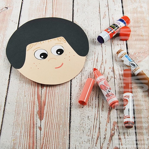 HOCKEY PLAYER PUPPET STEP 2