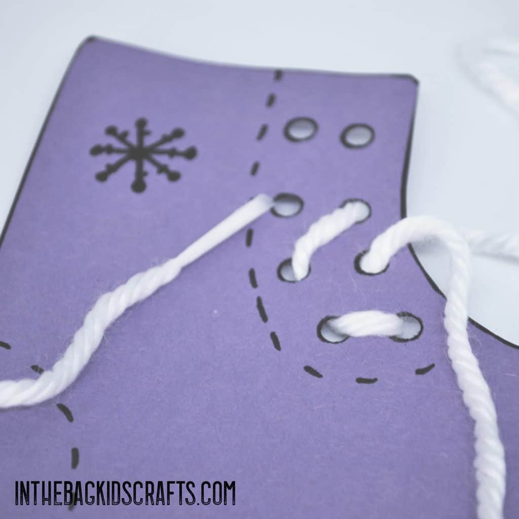 Lace up the skates for this ice skate craft 