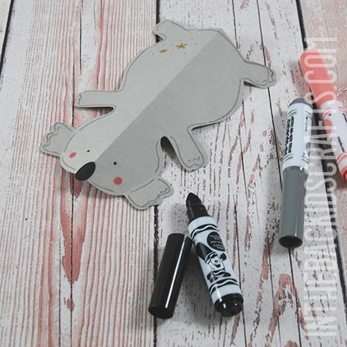 make the little baby joey to go with the paper plate koala craft 