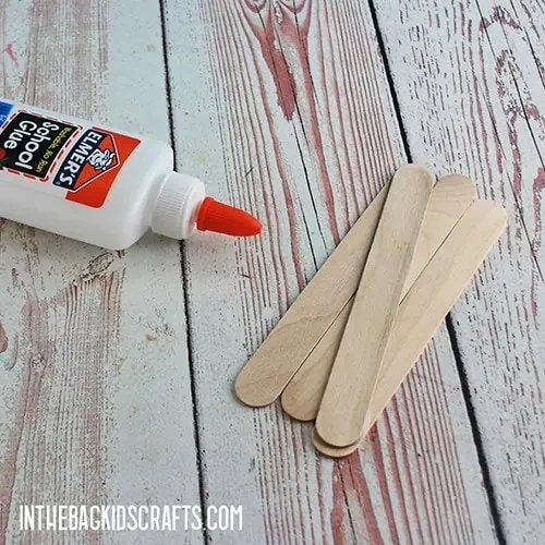 otter craft for kids step 1