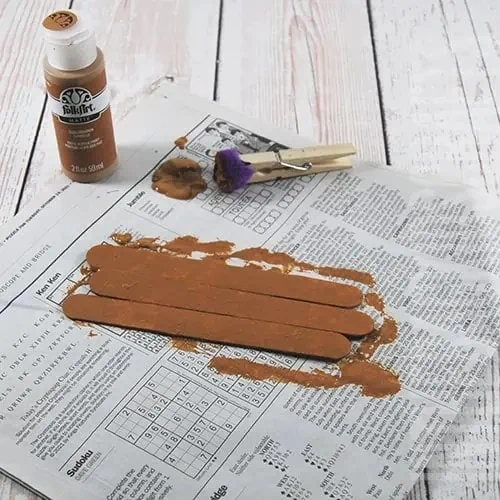 popsicle stick otter craft step 2