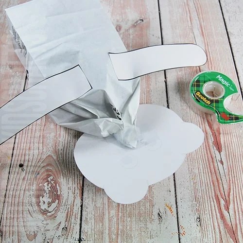 Polar Bear craft for kids step 5